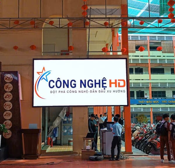 Module màn hình LED P3.076 ngoài trời tại trường học